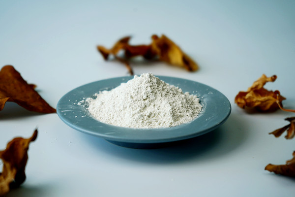 奶牛飼料中沸石粉應該添加多少最合適？