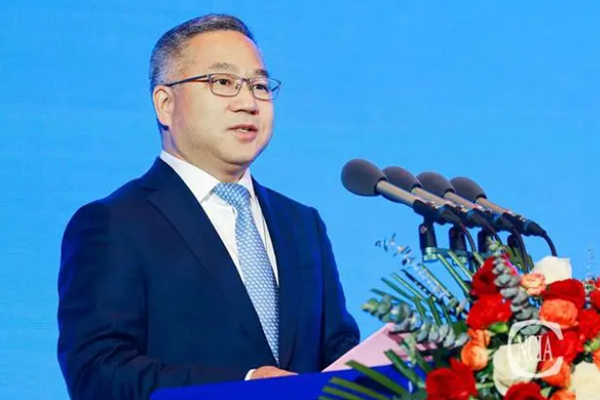 國投盛世董事長劉嚴蓬作為協會監事長受邀參加2023中國國際涂料大會!
